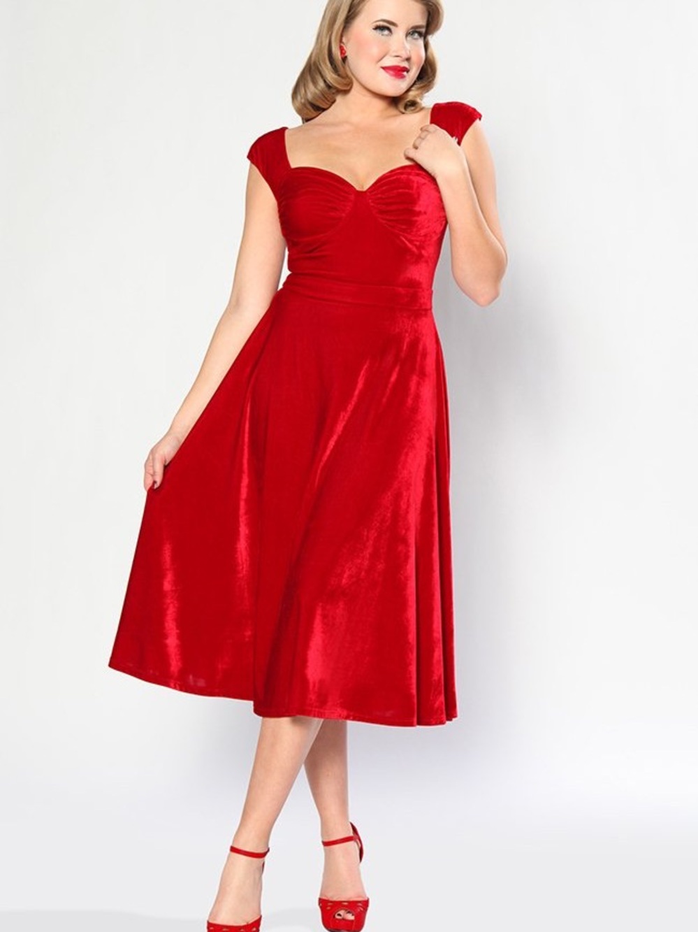 Bettie Page Queen of Pinups Bettie on Holiday Red Velvet Swing Dress M Pinup